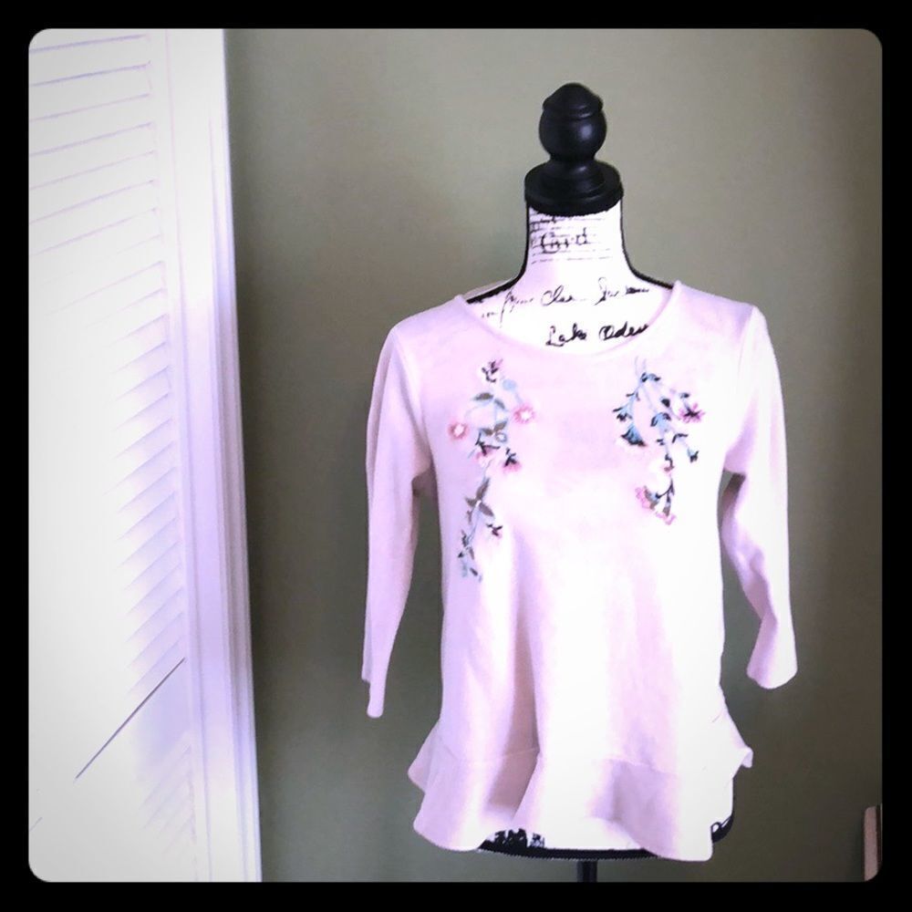 LC Lauren Conrad 3/4 Sleeve Sweater